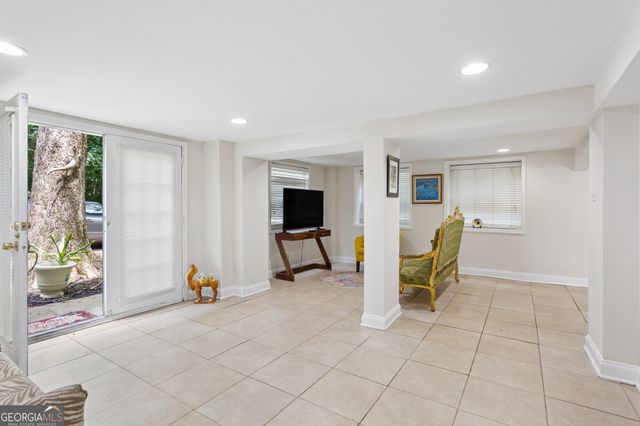 662 Hansell Street SE, Atlanta, GA 30312