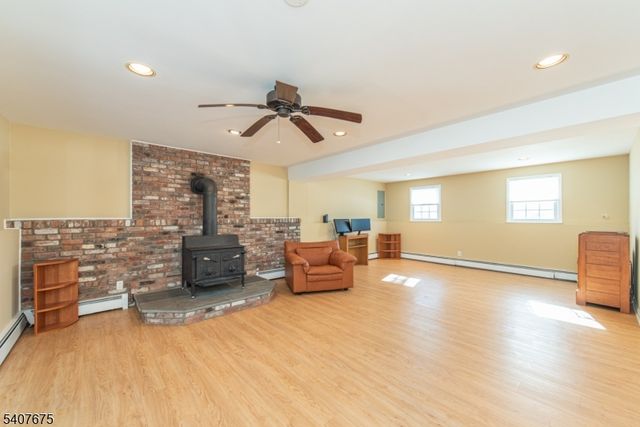 9 Hillside Rd, Mansfield Twp., NJ 07840