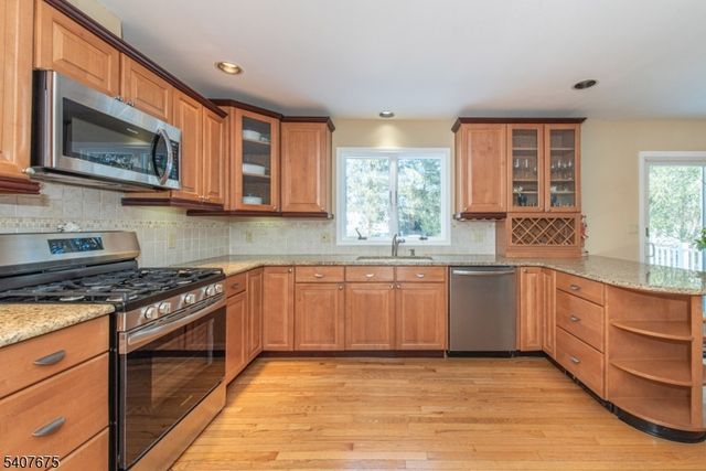 9 Hillside Rd, Mansfield Twp., NJ 07840