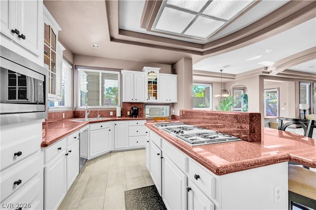 277 Hickory Hollow Avenue, Las Vegas, NV 89123