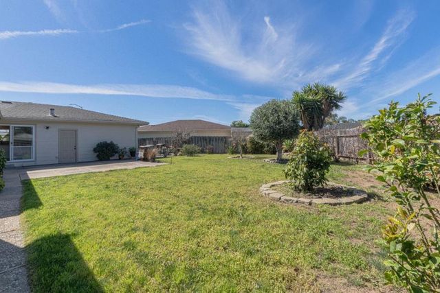 1519 Los Altos Way, Salinas, CA 93906