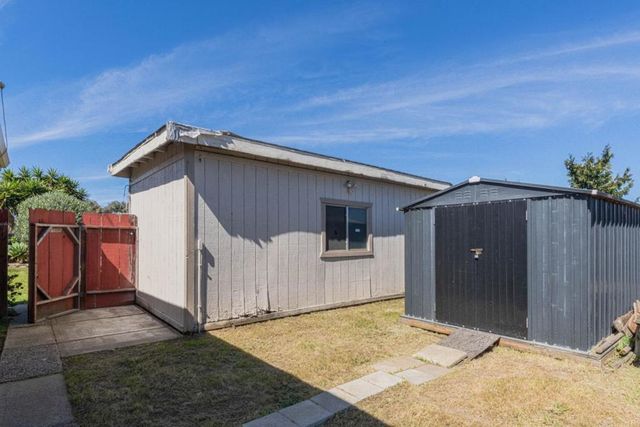 1519 Los Altos Way, Salinas, CA 93906
