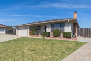 1519 Los Altos Way, Salinas, CA 93906
