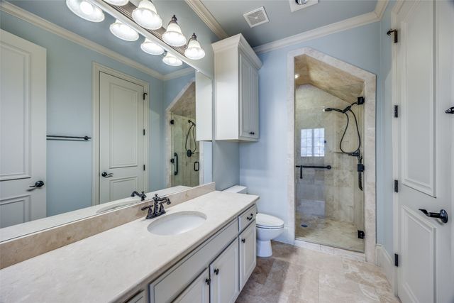 4122 Walnut Meadow Lane, Dallas, TX 75229