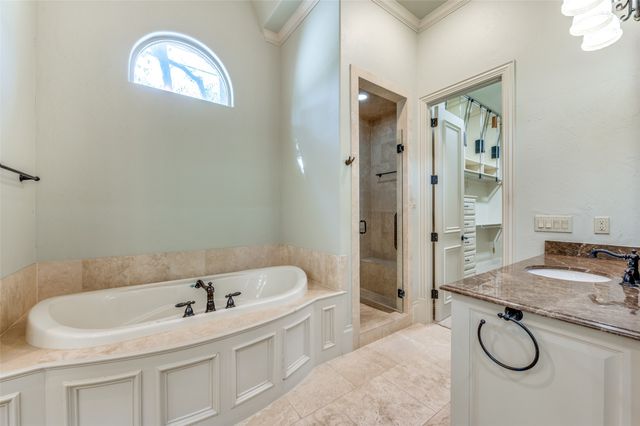 4122 Walnut Meadow Lane, Dallas, TX 75229