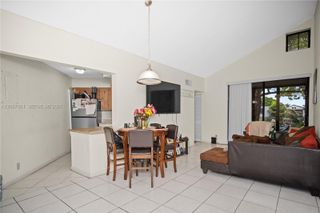 213 Lake Pointe Drive 203, Oakland Park, FL 33309