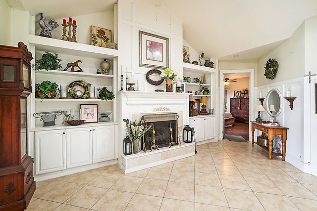 17887 N 68th St Street N, The Acreage, FL 33470