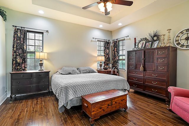 17887 N 68th St Street N, The Acreage, FL 33470