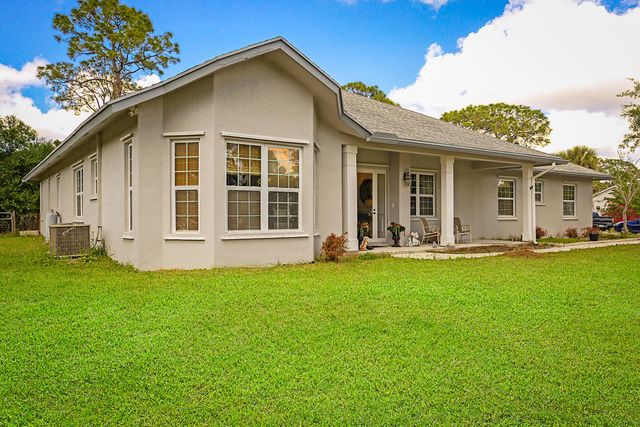 17887 N 68th St Street N, The Acreage, FL 33470