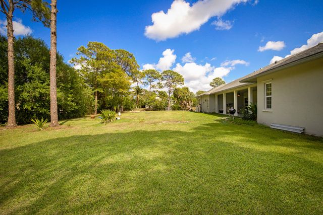 17887 N 68th St Street N, The Acreage, FL 33470
