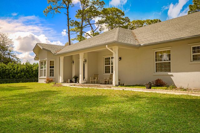 17887 N 68th St Street N, The Acreage, FL 33470