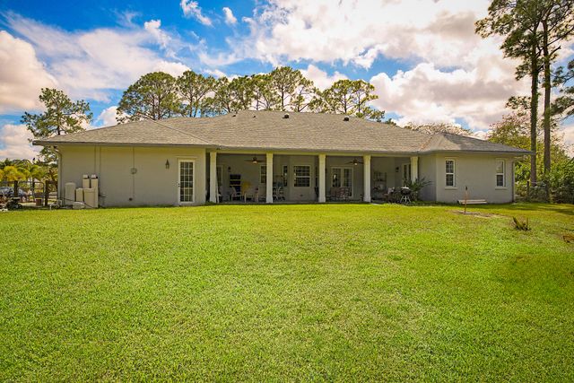 17887 N 68th St Street N, The Acreage, FL 33470