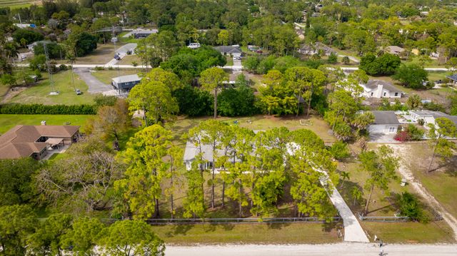 17887 N 68th St Street N, The Acreage, FL 33470