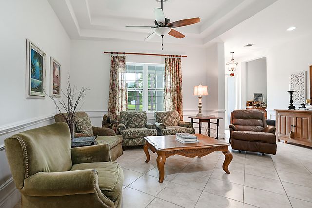17887 N 68th St Street N, The Acreage, FL 33470