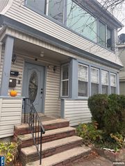 32 Jacoby Street 2, Maplewood, NJ 07040
