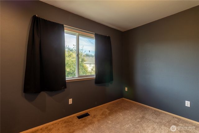 21715 43rd Avenue Ct E, Spanaway, WA 98387