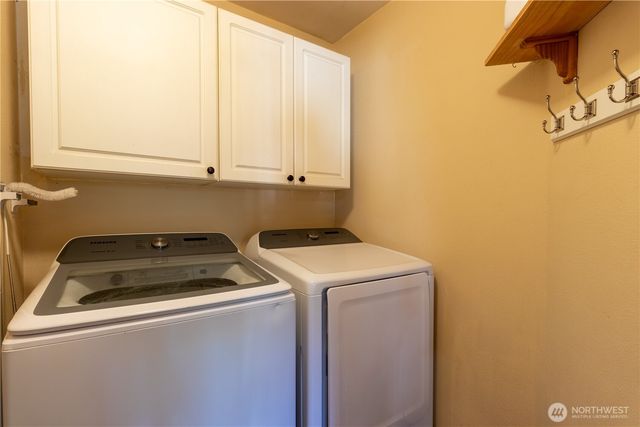 21715 43rd Avenue Ct E, Spanaway, WA 98387