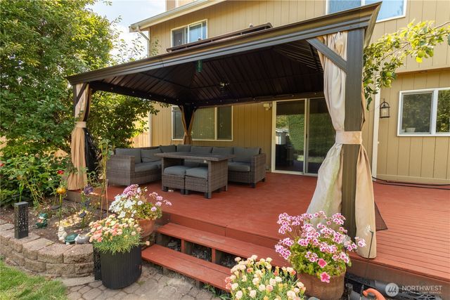 21715 43rd Avenue Ct E, Spanaway, WA 98387