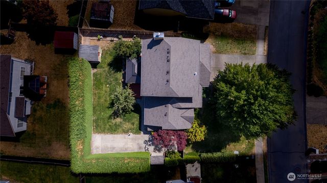 21715 43rd Avenue Ct E, Spanaway, WA 98387