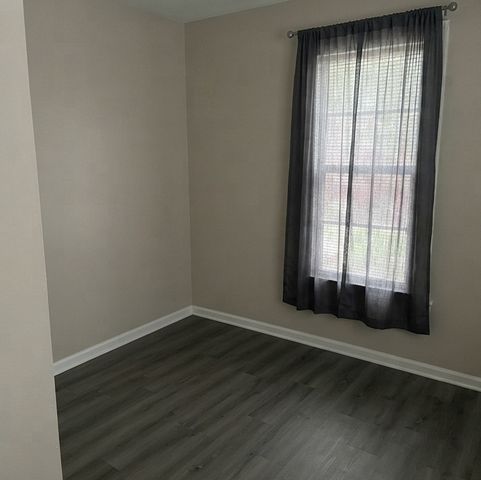 3800 Saint Paul Avenue, Bellwood, IL 60104