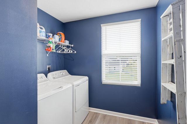 333 Arden DRIVE, Lancaster Twp, PA 16037