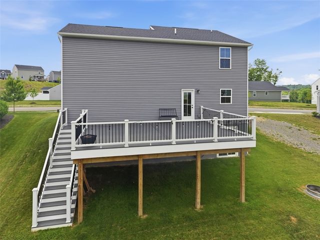 333 Arden DRIVE, Lancaster Twp, PA 16037