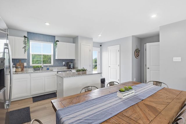 333 Arden DRIVE, Lancaster Twp, PA 16037