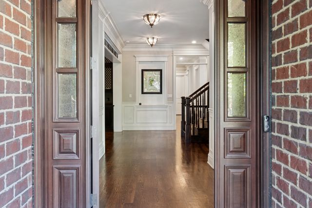 203 S Columbia Street, Naperville, IL 60540