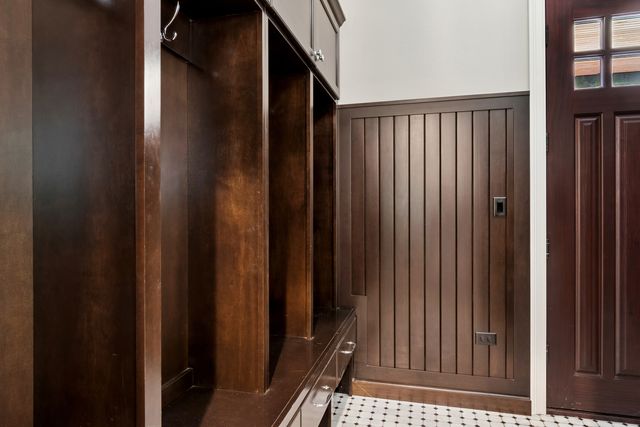 203 S Columbia Street, Naperville, IL 60540