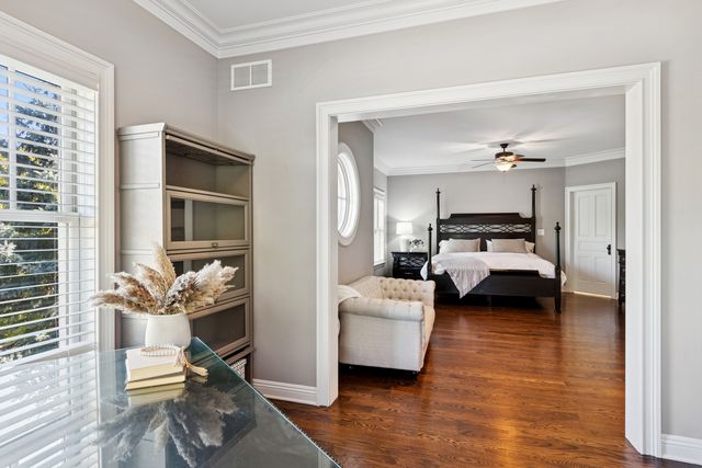 203 S Columbia Street, Naperville, IL 60540