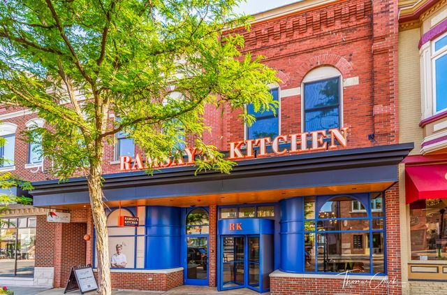 203 S Columbia Street, Naperville, IL 60540