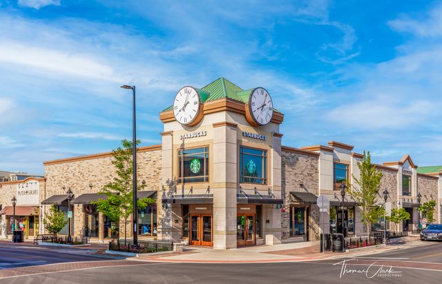 203 S Columbia Street, Naperville, IL 60540