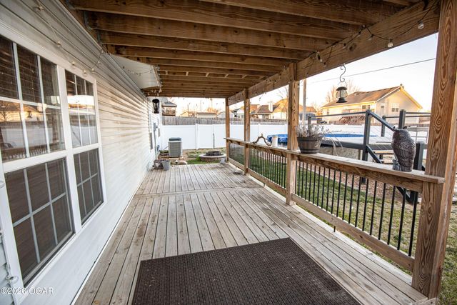 307 Ashmore Street, Carl Junction, MO 64834