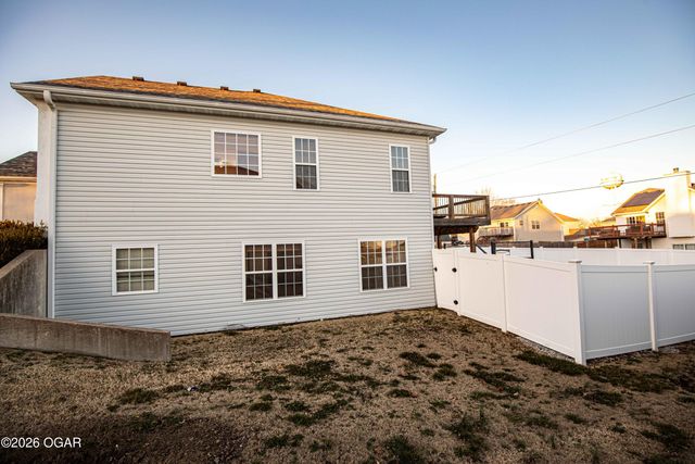 307 Ashmore Street, Carl Junction, MO 64834