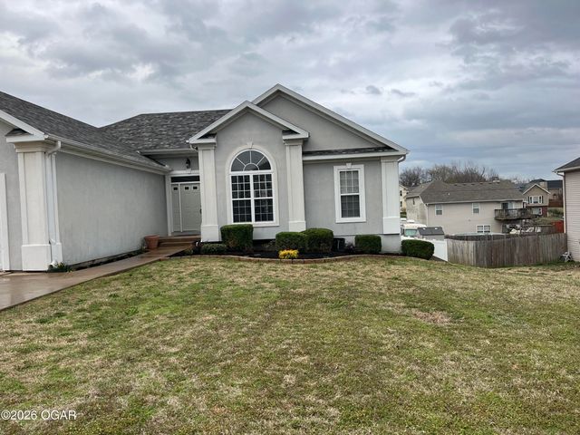 307 Ashmore Street, Carl Junction, MO 64834