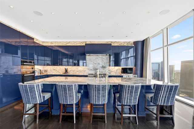 1918 Olive Street 3701, Dallas, TX 75201