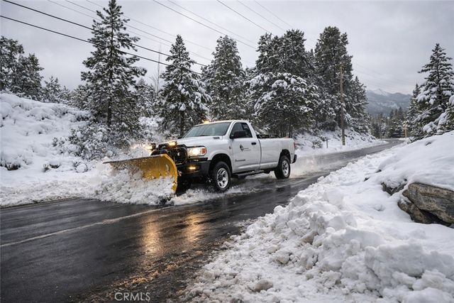 1813 Woodland Drive, Pine Mountain Club, CA 93222