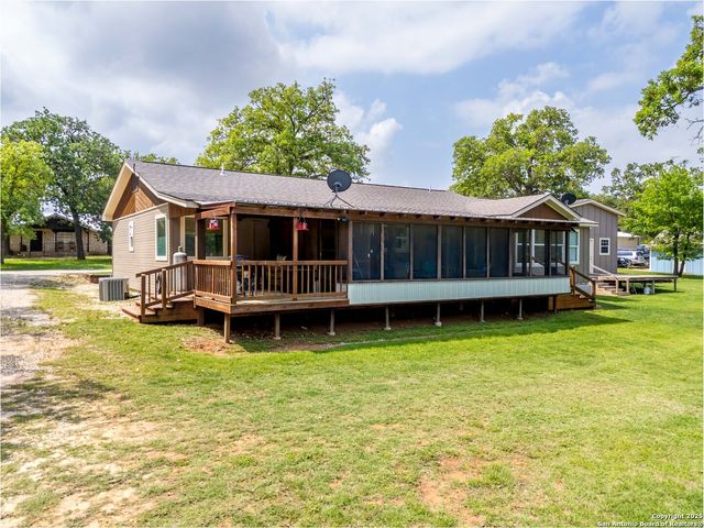 97 Segner, Fredericksburg, TX 78624