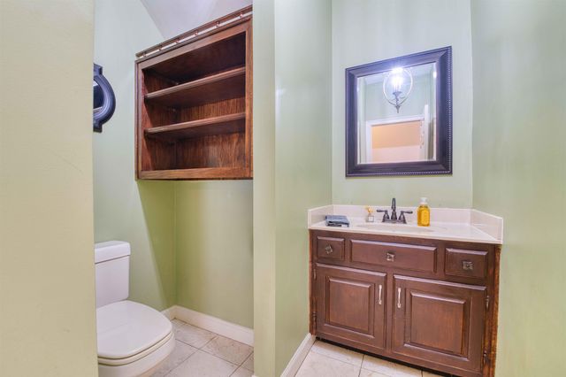 1895 WOOD OAK DR, Memphis, TN 38016