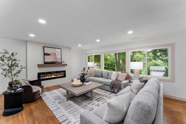 14300 Orchard Road, Minnetonka, MN 55345