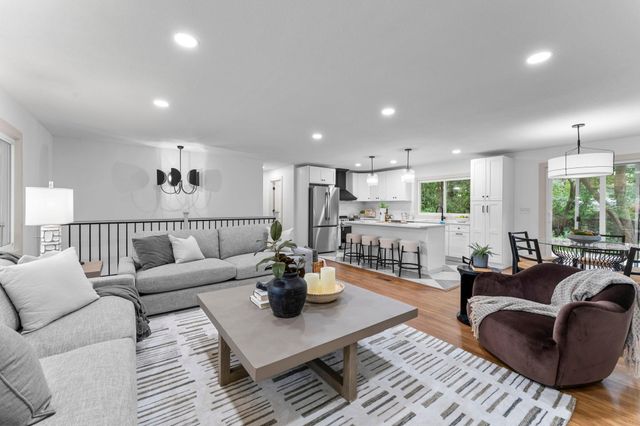 14300 Orchard Road, Minnetonka, MN 55345