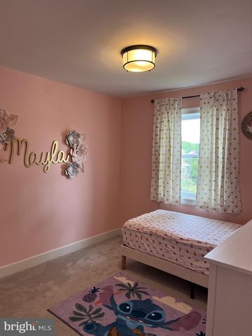 2 LEE CT, Marlton, NJ 08053
