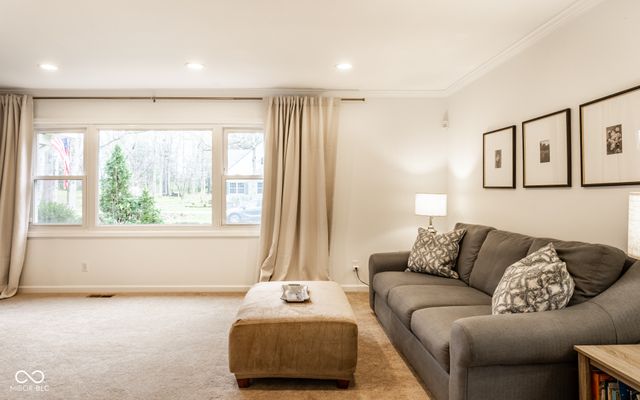 7850 Ridgeland Drive, Indianapolis, IN 46250