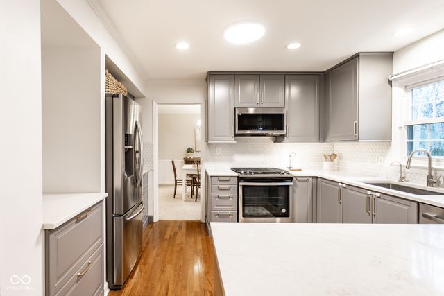 7850 Ridgeland Drive, Indianapolis, IN 46250