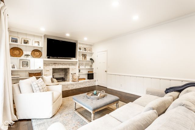 7850 Ridgeland Drive, Indianapolis, IN 46250