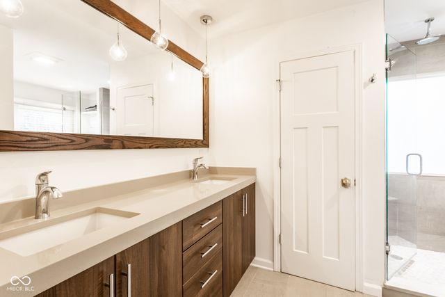 7850 Ridgeland Drive, Indianapolis, IN 46250