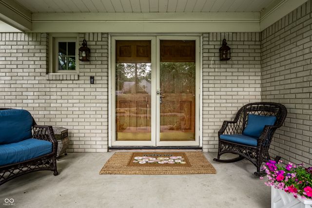 7850 Ridgeland Drive, Indianapolis, IN 46250