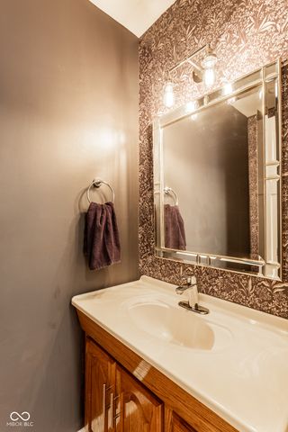 7850 Ridgeland Drive, Indianapolis, IN 46250