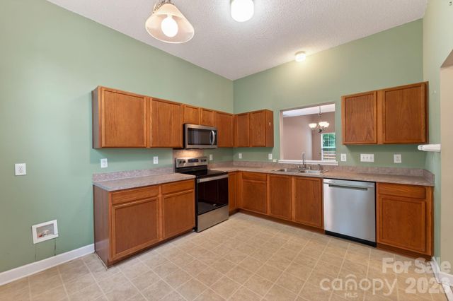 1423 Quail Street, Charlotte, NC 28214