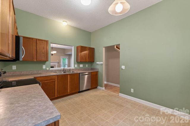 1423 Quail Street, Charlotte, NC 28214